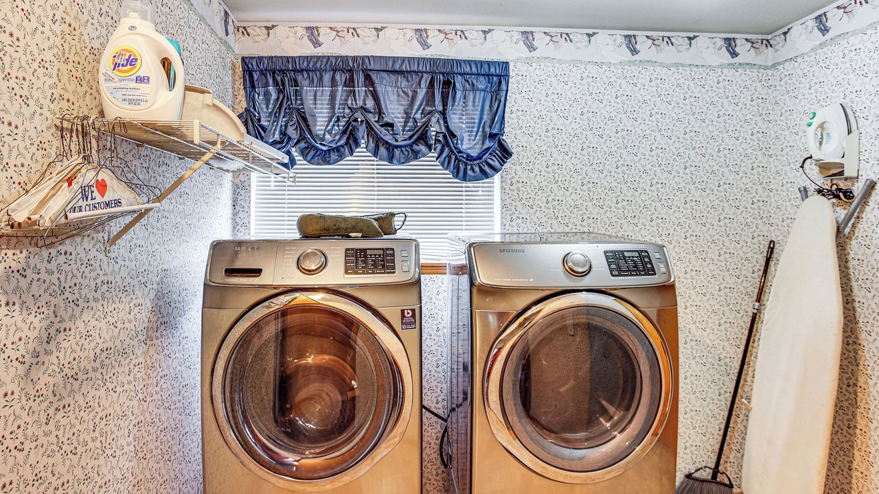 Photo of Others in Northeast Tacoma