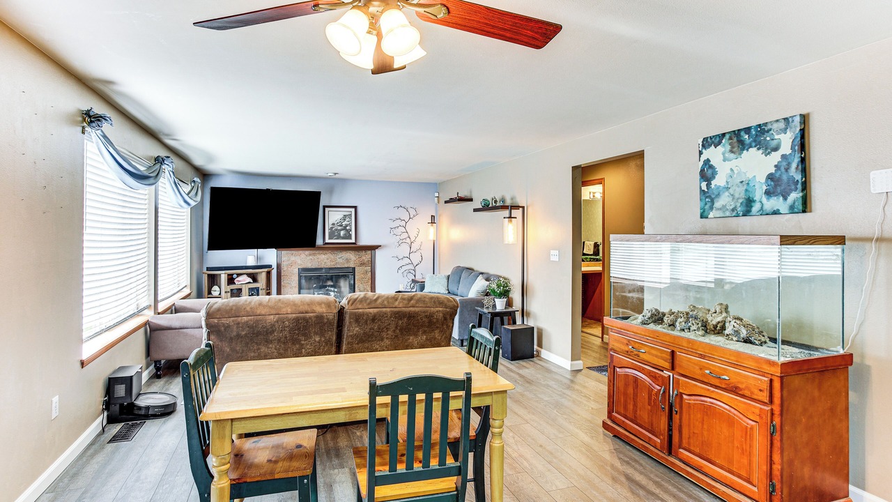 Photo of Others in Northeast Tacoma