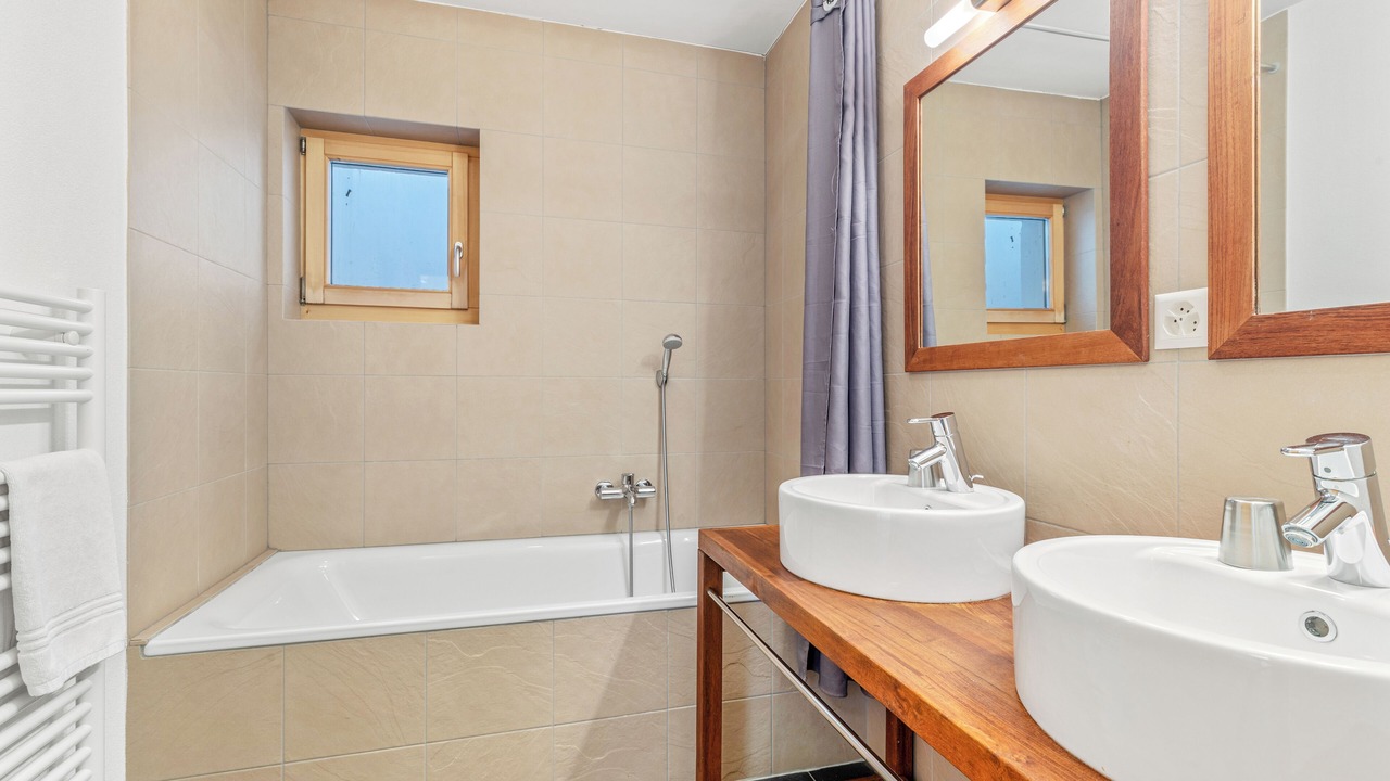 Photo of Bathroom in Sion