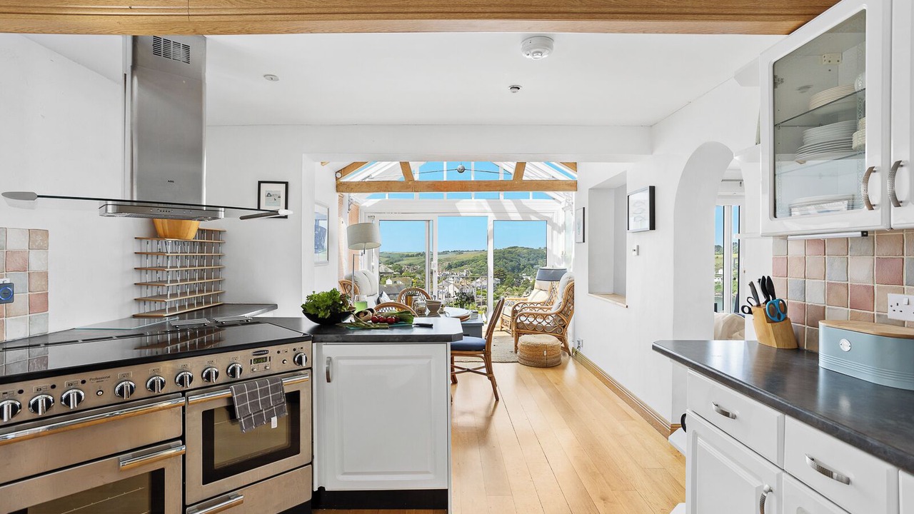 Photo of Kitchen in Polruan