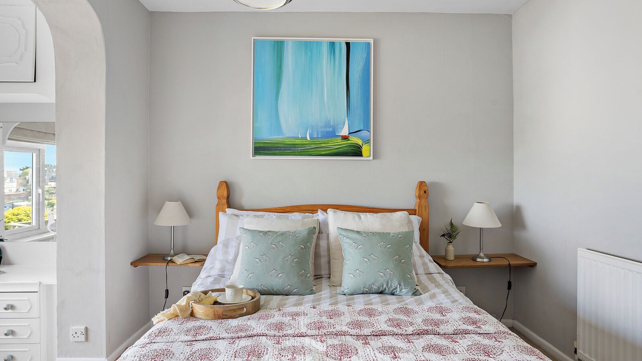 Photo of Bedroom in Polruan