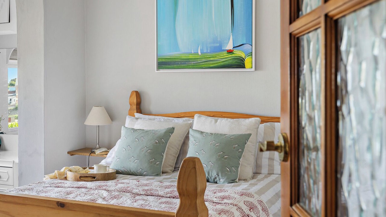 Photo of Bedroom in Polruan