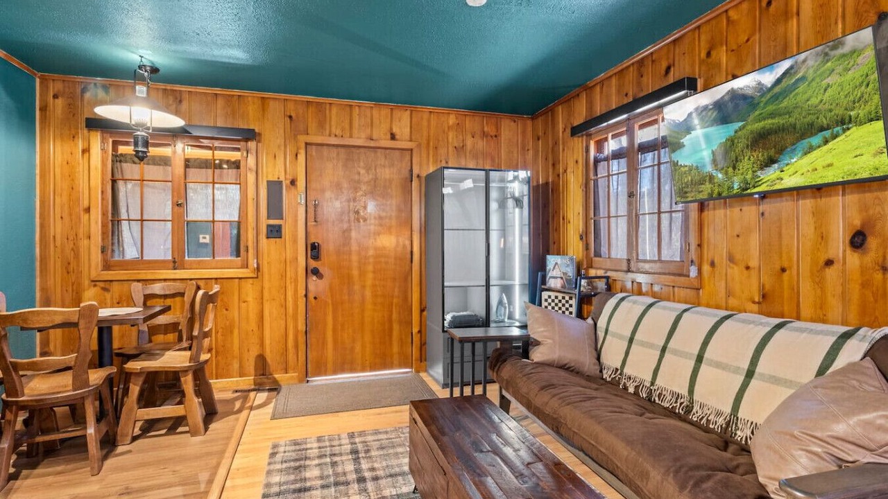 Photo of Livingroom in Colorado Springs