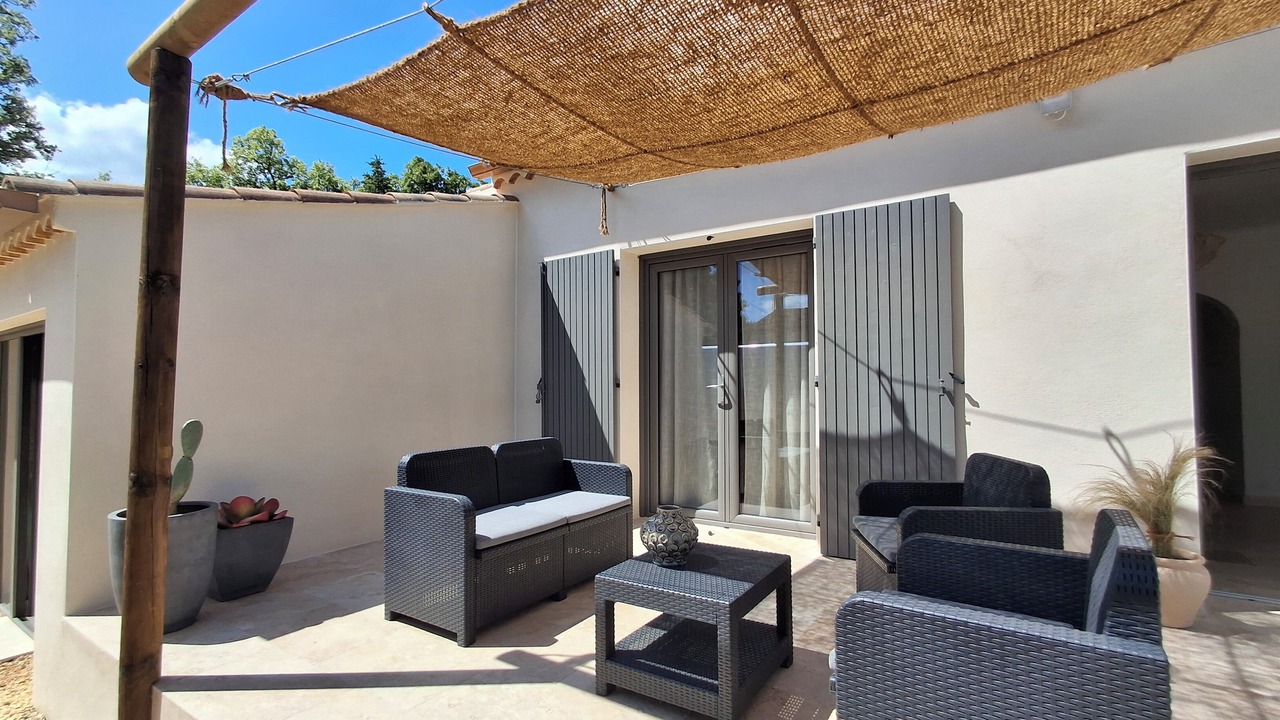 Photo of Patio Balcony in Saint-Paulet-de-Caisson