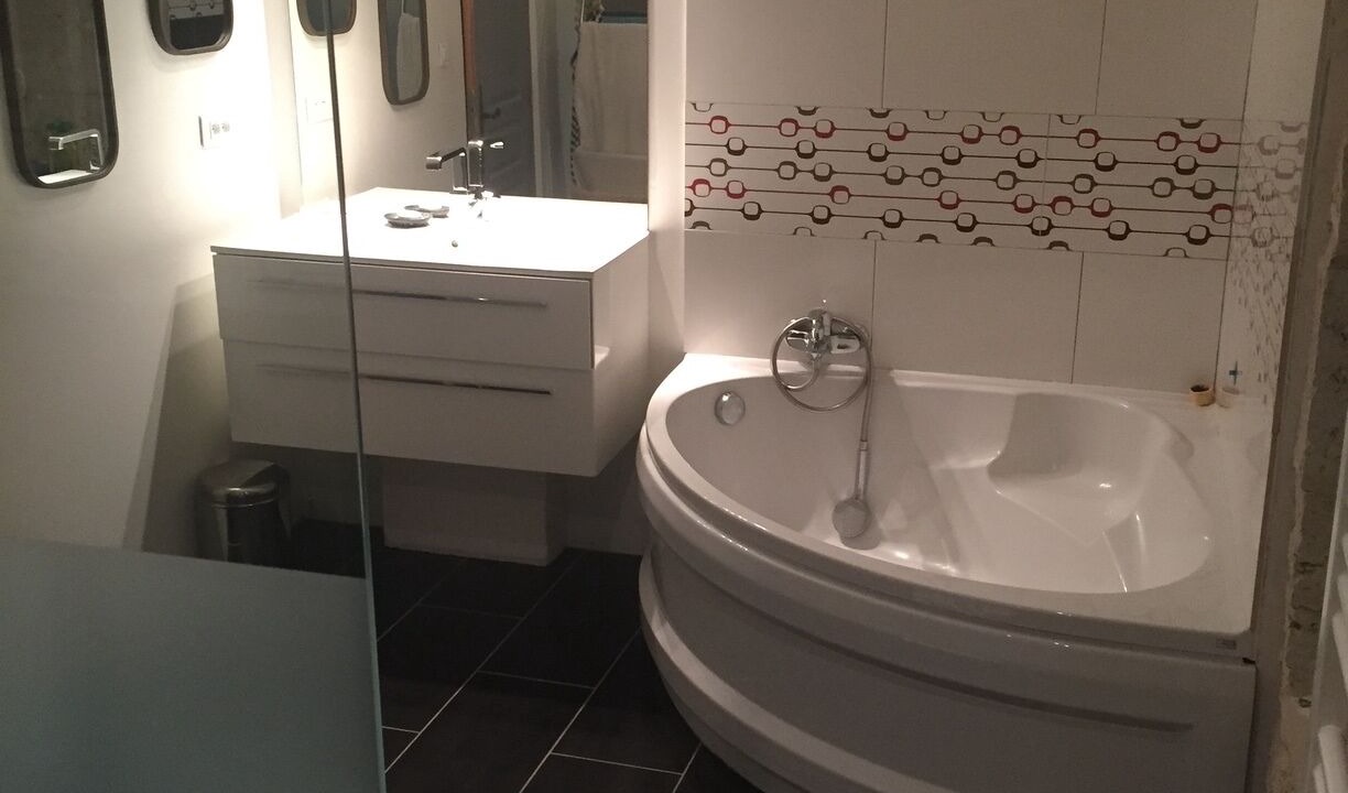 Photo of Bathroom in Saint-Clar