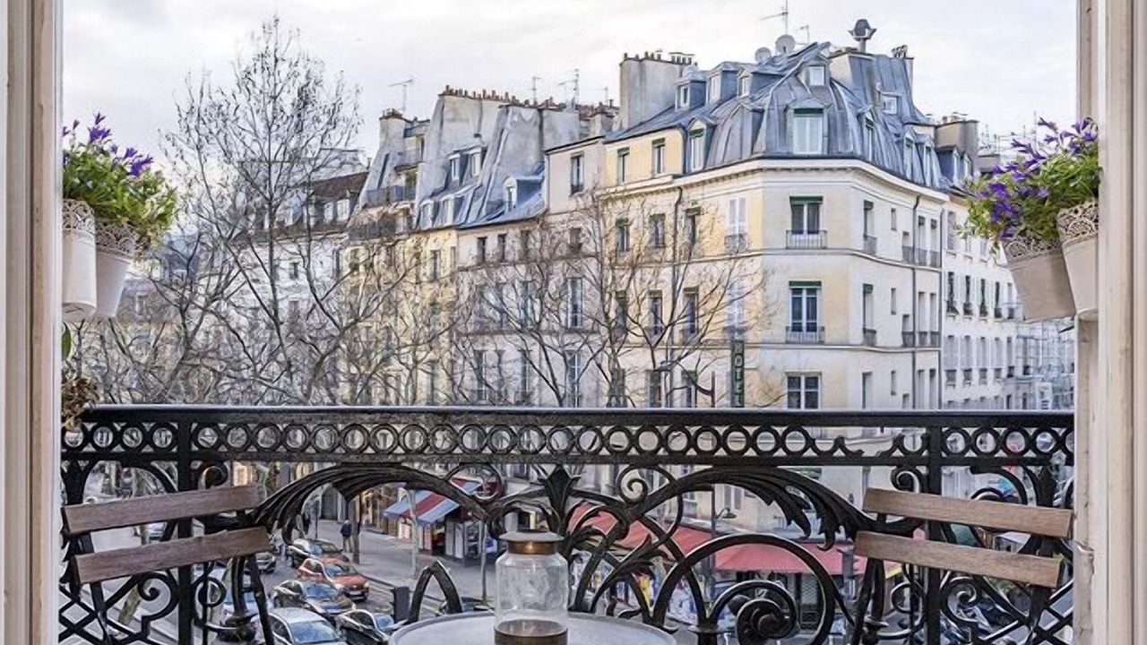 Photo of Others in Saint-Germain-des-Pres