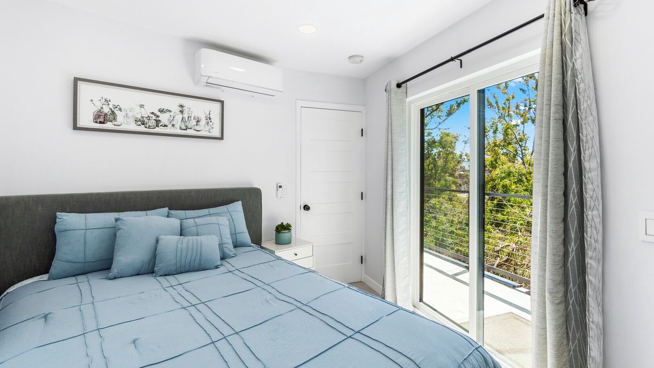 Photo of Bedroom in University Heights