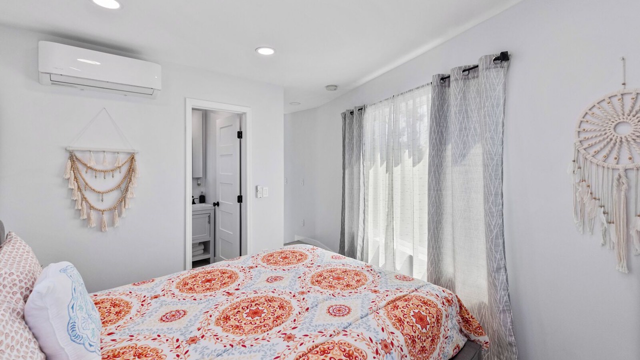 Photo of Bedroom in University Heights