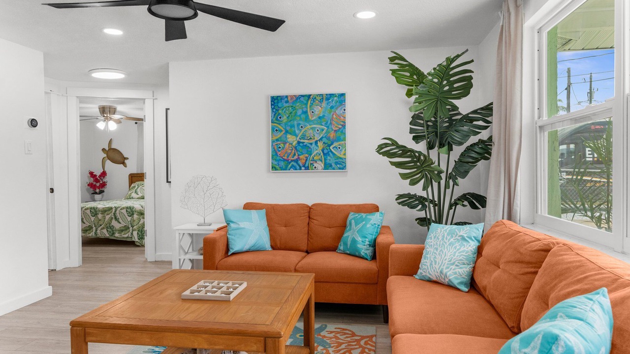Photo of Livingroom in Hudson Beach Estates