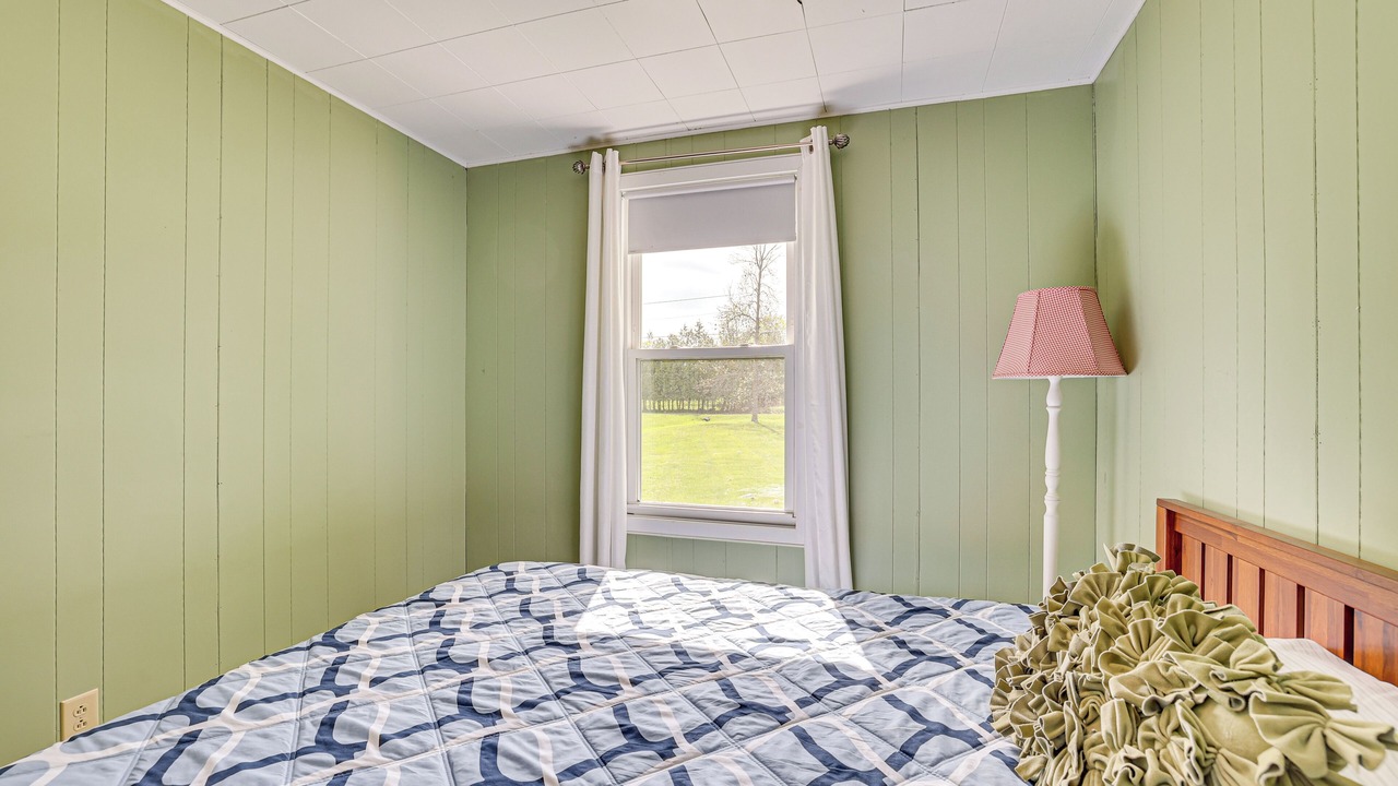 Photo of Bedroom in North Hero