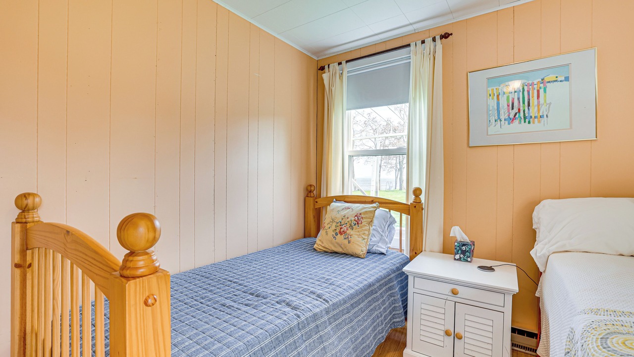 Photo of Bedroom in North Hero