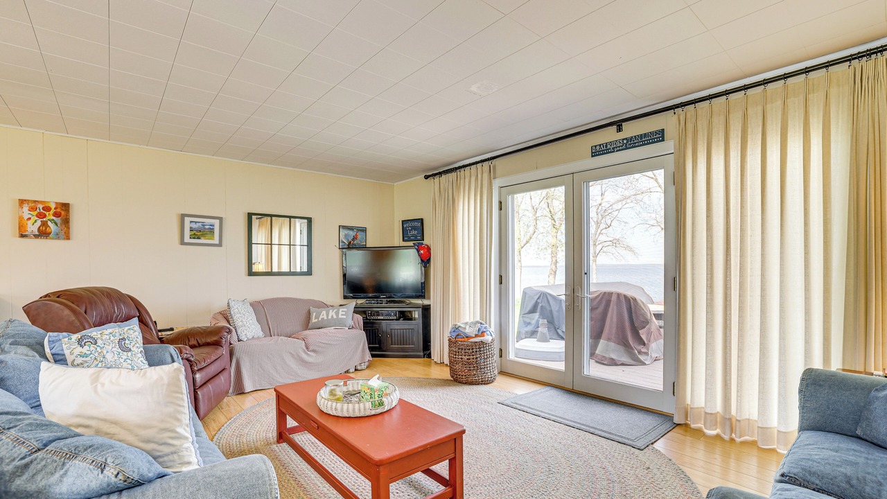 Photo of Bedroom in North Hero