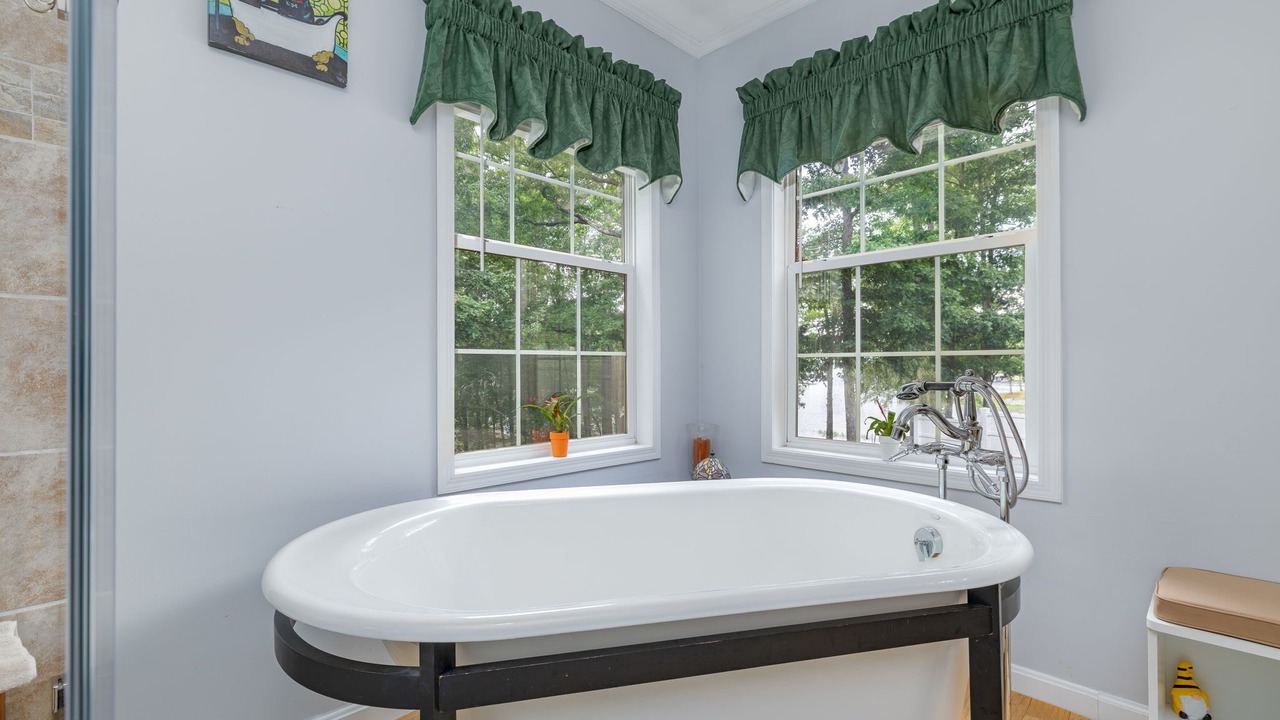 Photo of Bathroom in Wise