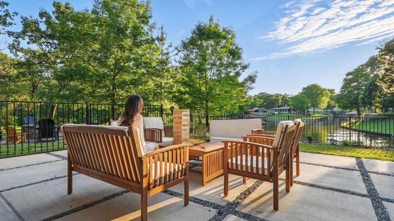 Photo of Patio Balcony in Tool