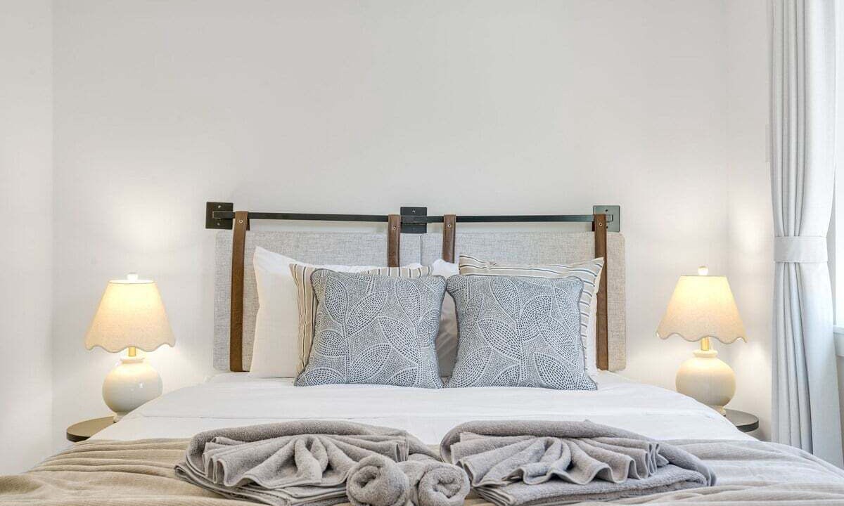 Photo of Bedroom in Lower Queen Anne