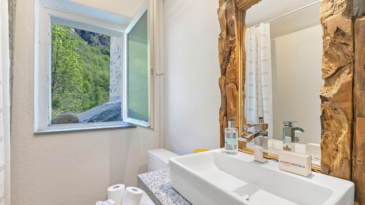 Photo of Bathroom in Gerra Verzasca