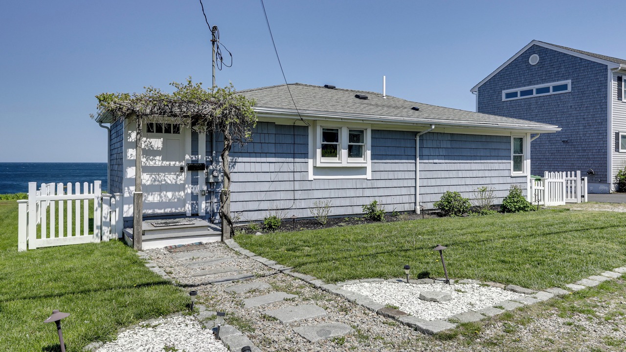 Photo of Outdoor in Plymouth