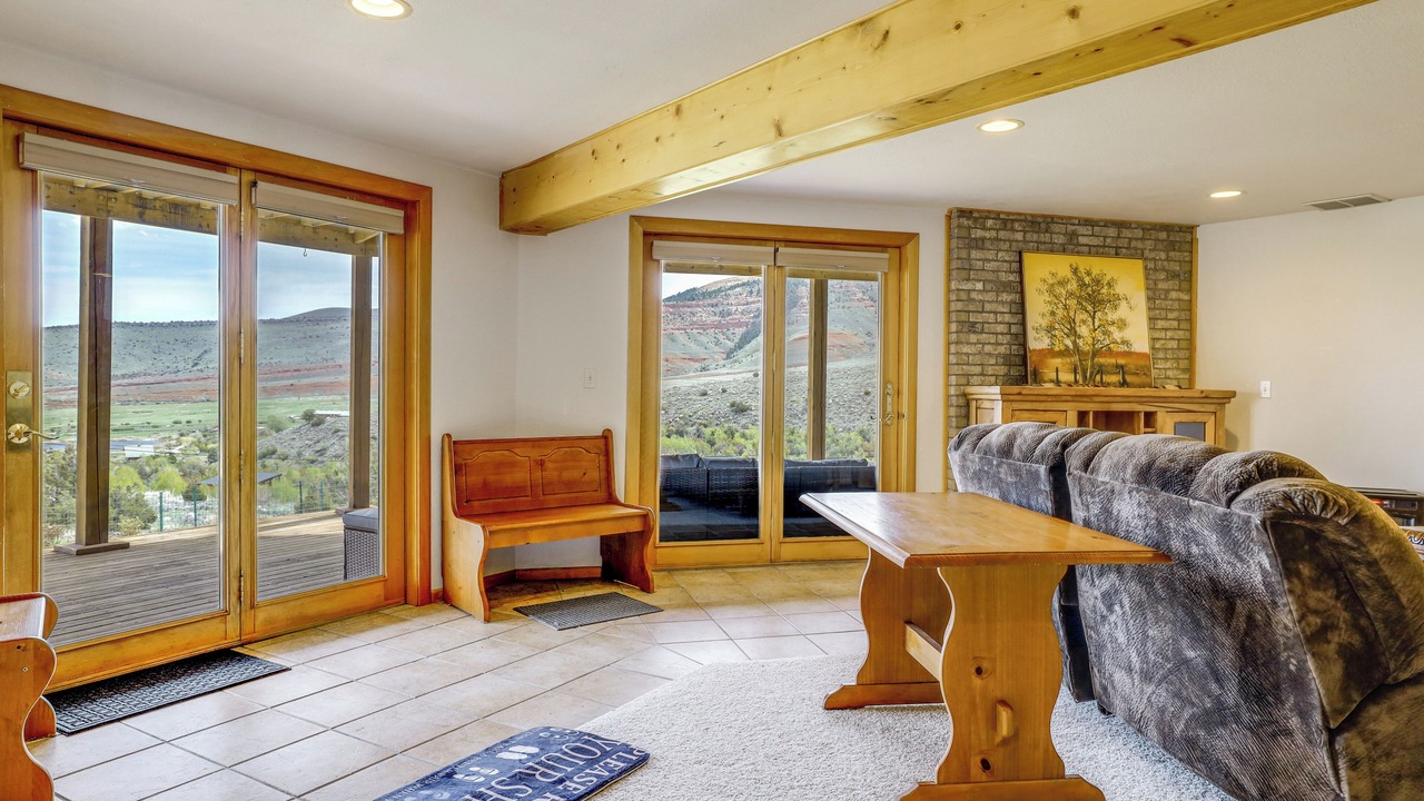 Photo of Others in Lander