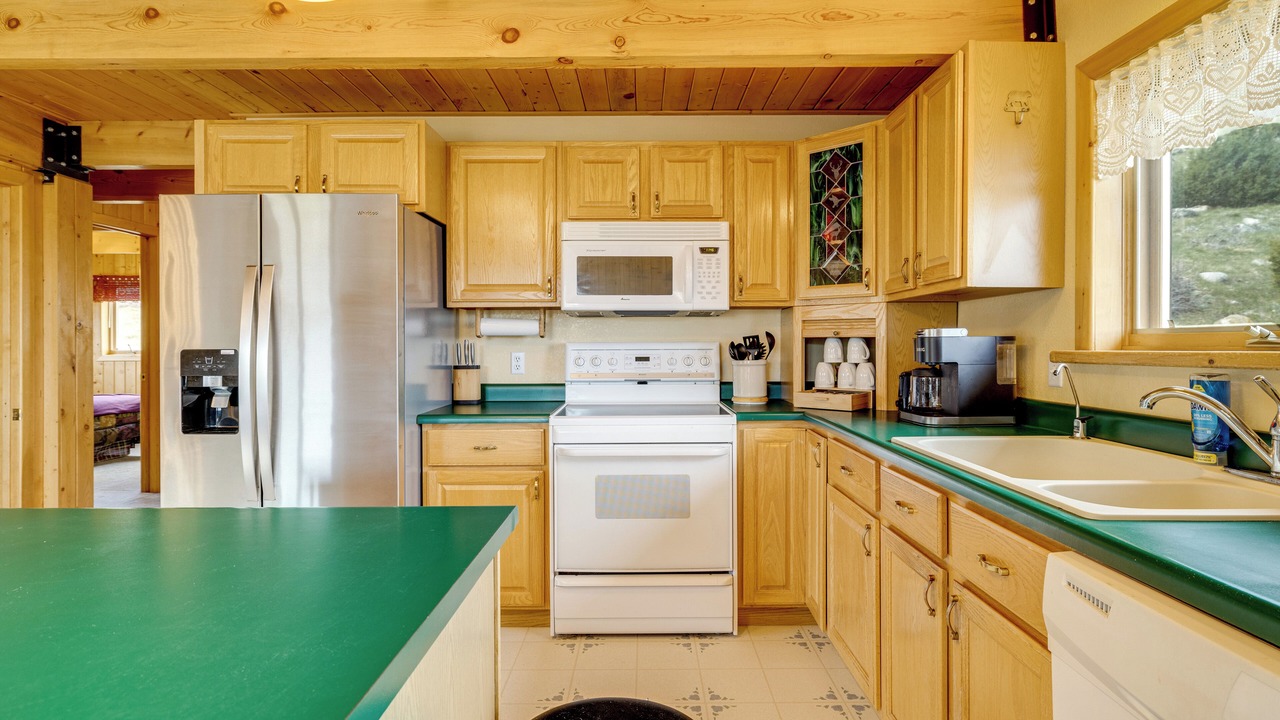 Photo of Kitchen in Lander