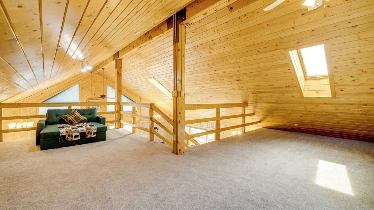 Photo of Others in Lander