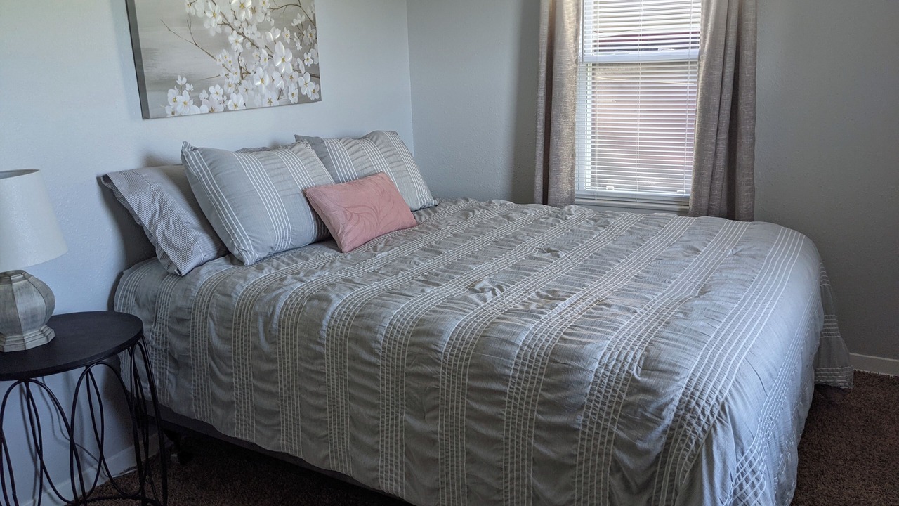 Photo of Bedroom in Hutchinson