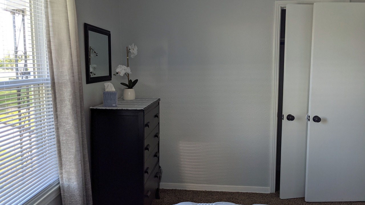 Photo of Bedroom in Hutchinson