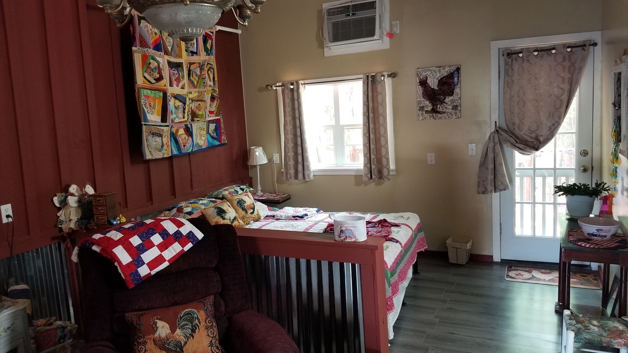 Photo of Bedroom in Yellville