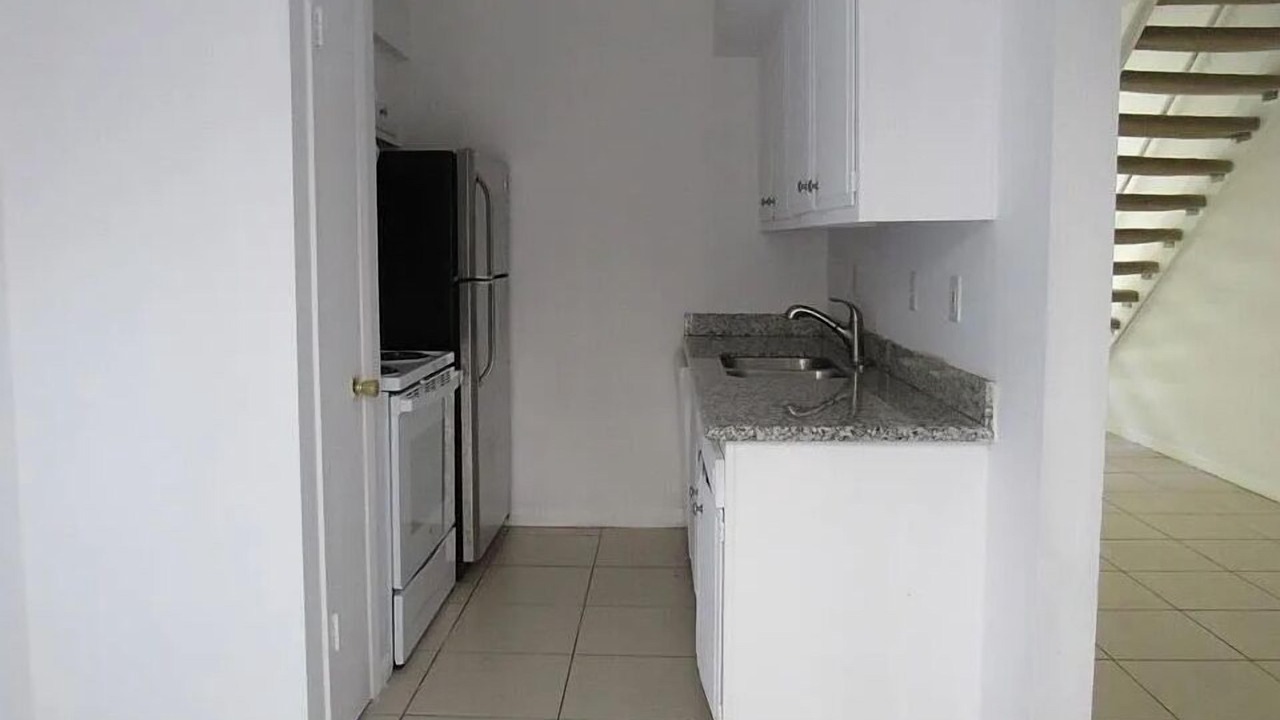 Photo of Kitchen in Woodlake - Briar Meadow