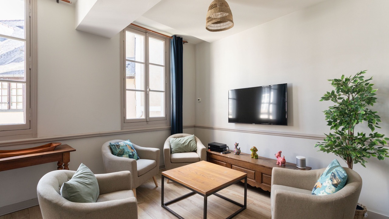 Photo of Livingroom in Centre