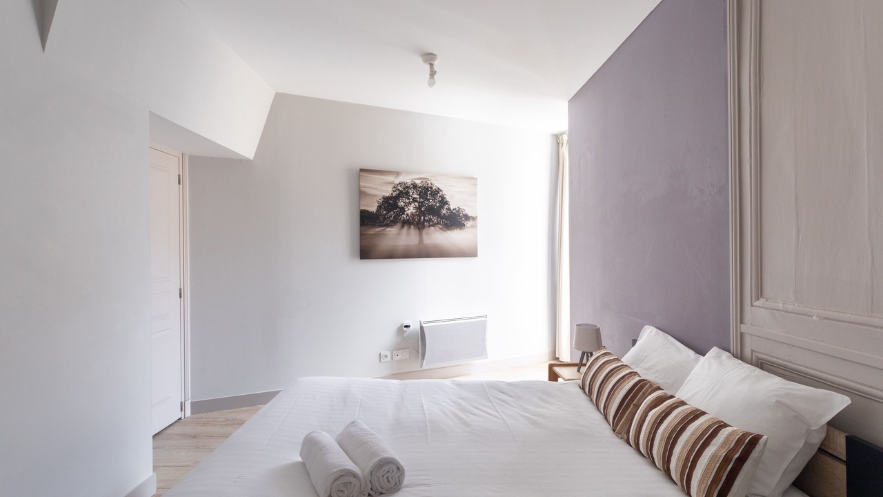 Photo of Bedroom in Centre