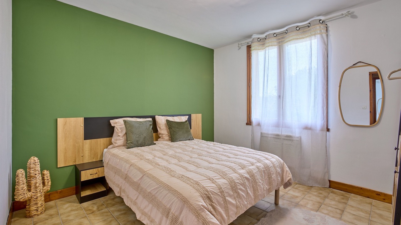 Photo of Bedroom in Casteljaloux