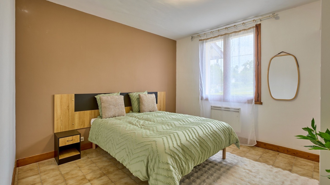 Photo of Bedroom in Casteljaloux