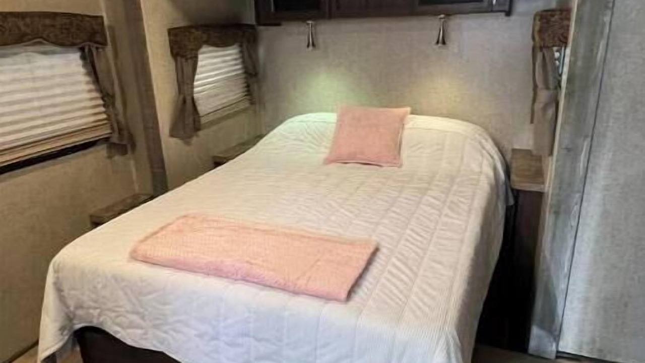 Photo of Bedroom in Lake Panasoffkee