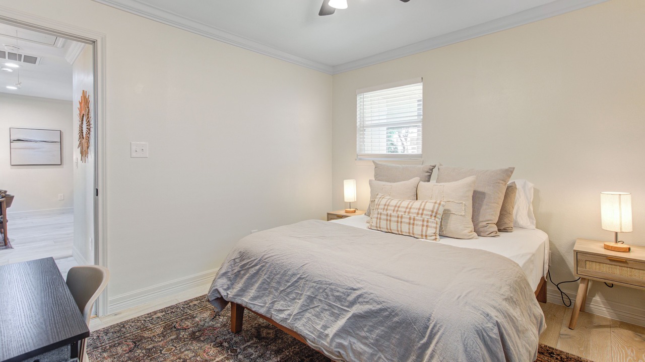 Photo of Bedroom in Shady Acres