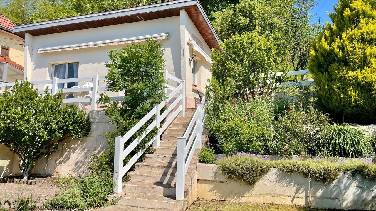 Photo of Outdoor in Changey