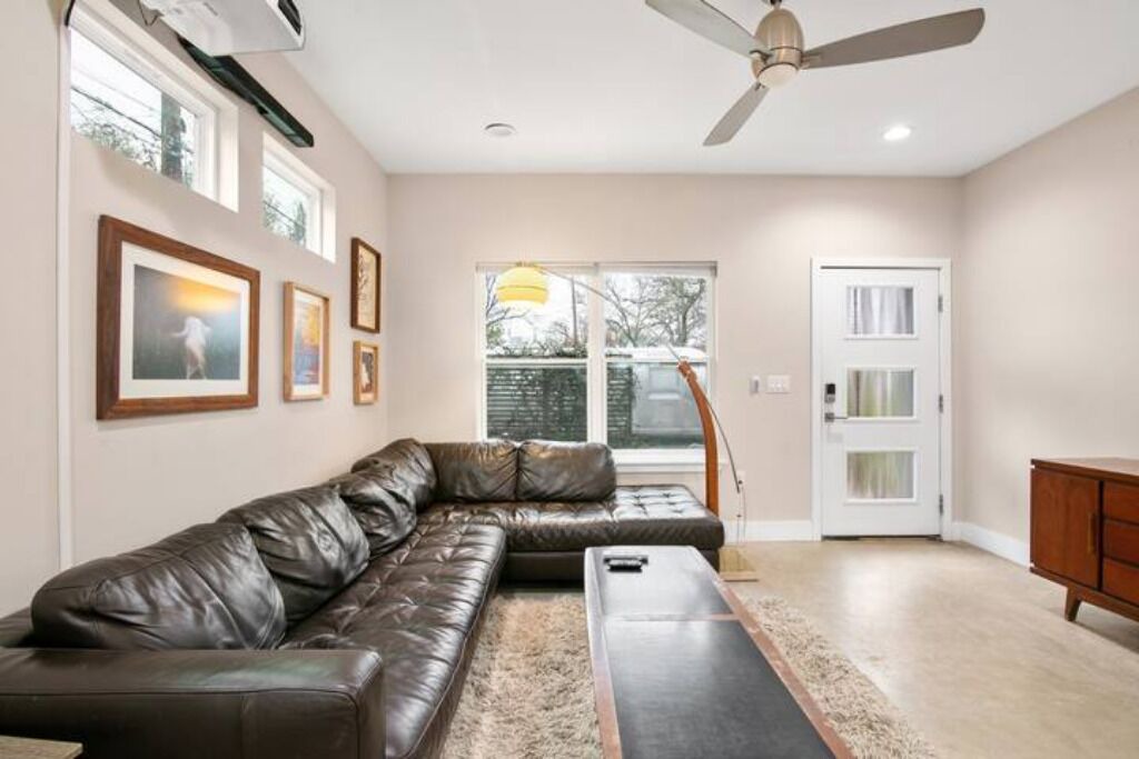 Photo of Livingroom in Central East Austin