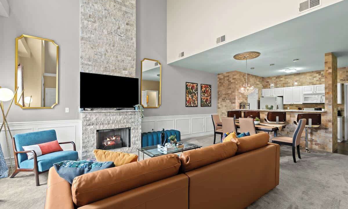 Photo of Livingroom in Auburn Hills