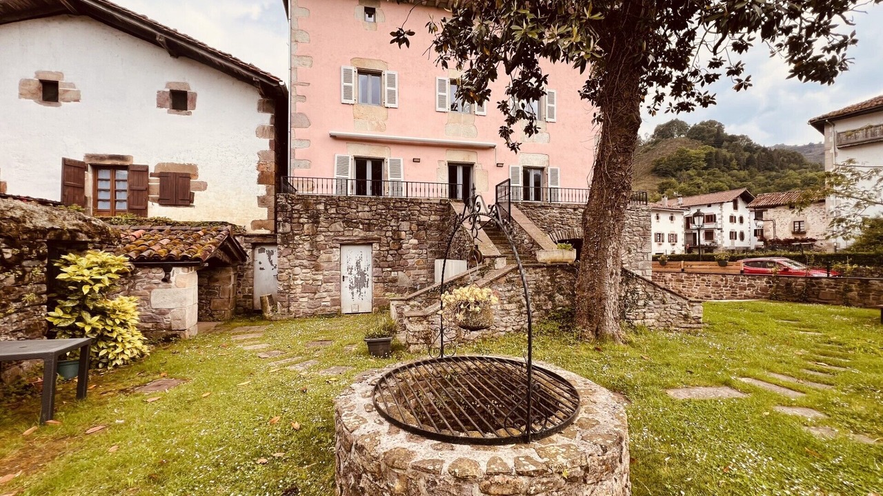 Photo of Outdoor in Ituren