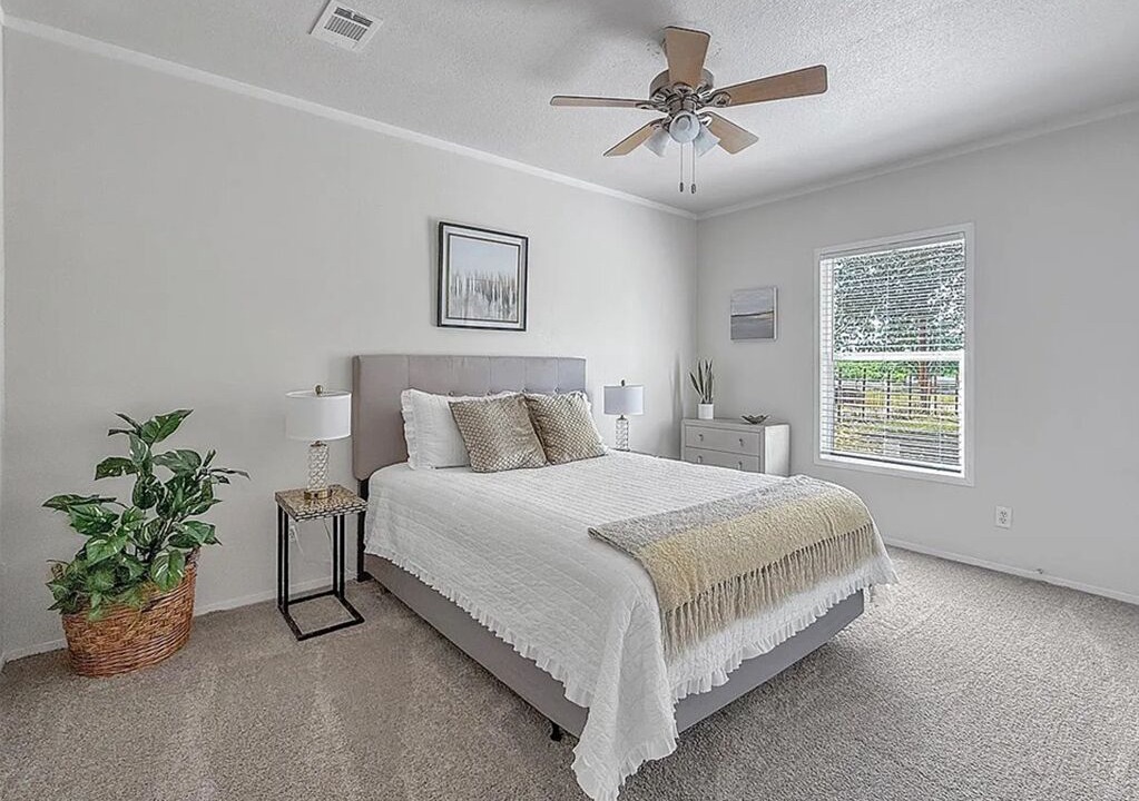 Photo of Bedroom in Bexar County
