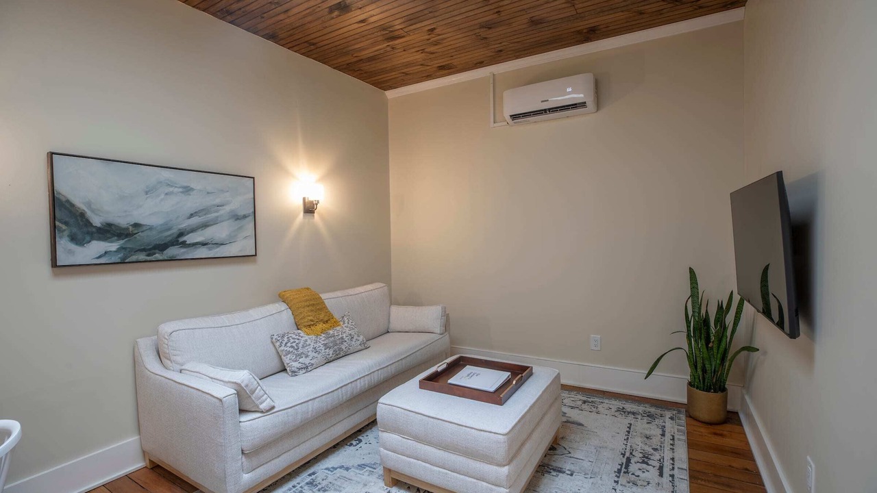Photo of Livingroom in Floyd