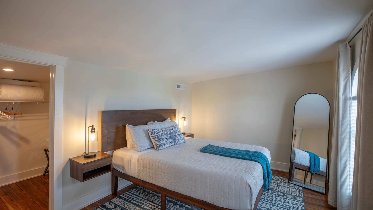 Photo of Bedroom in Floyd