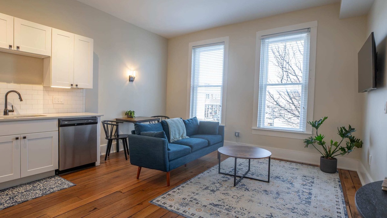 Photo of Livingroom in Floyd