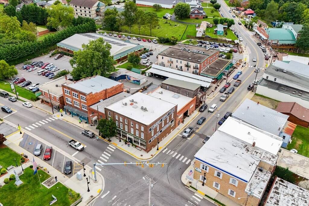 Photo of Outdoor in Floyd