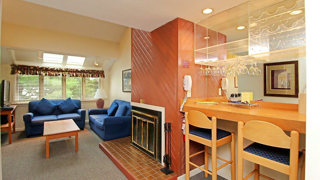 Photo of Livingroom in Lenox Dale