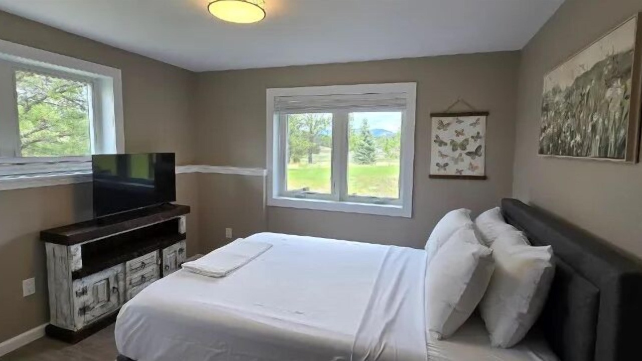 Photo of Bedroom in Custer