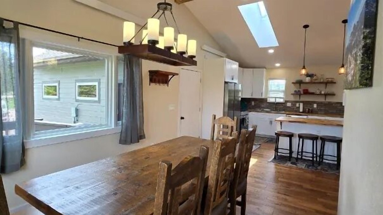 Photo of Others in Custer