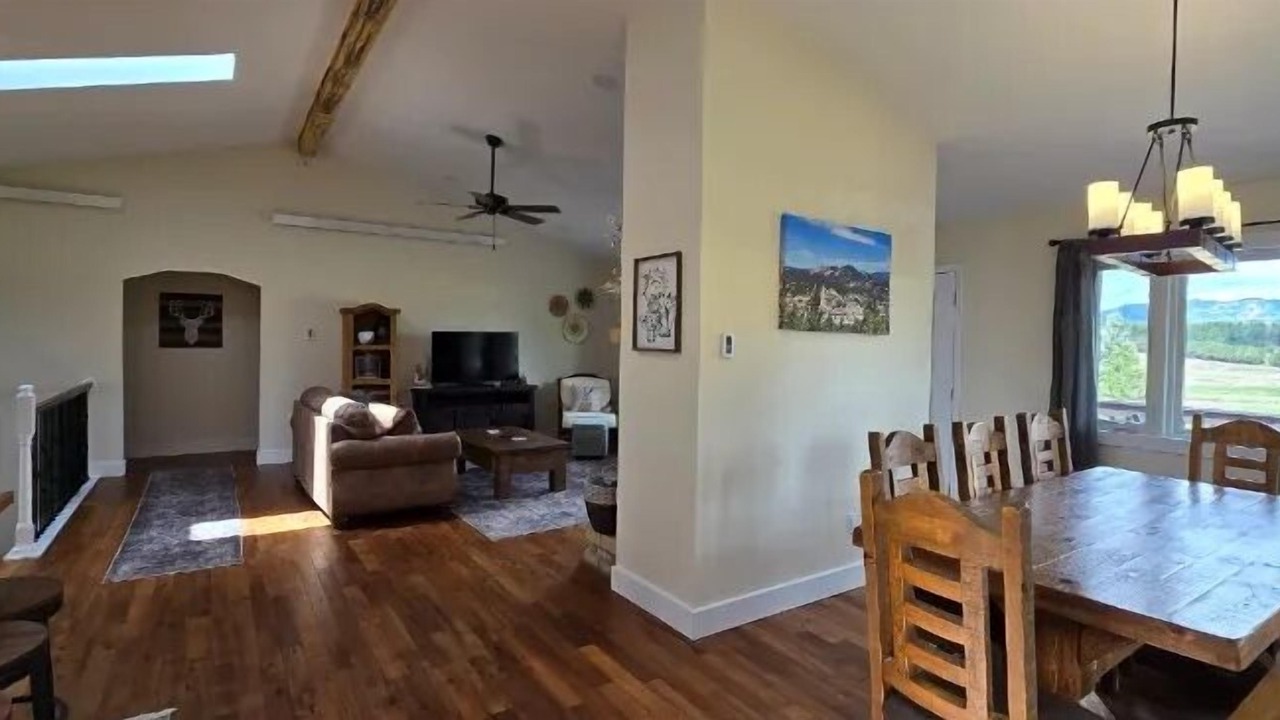 Photo of Others in Custer