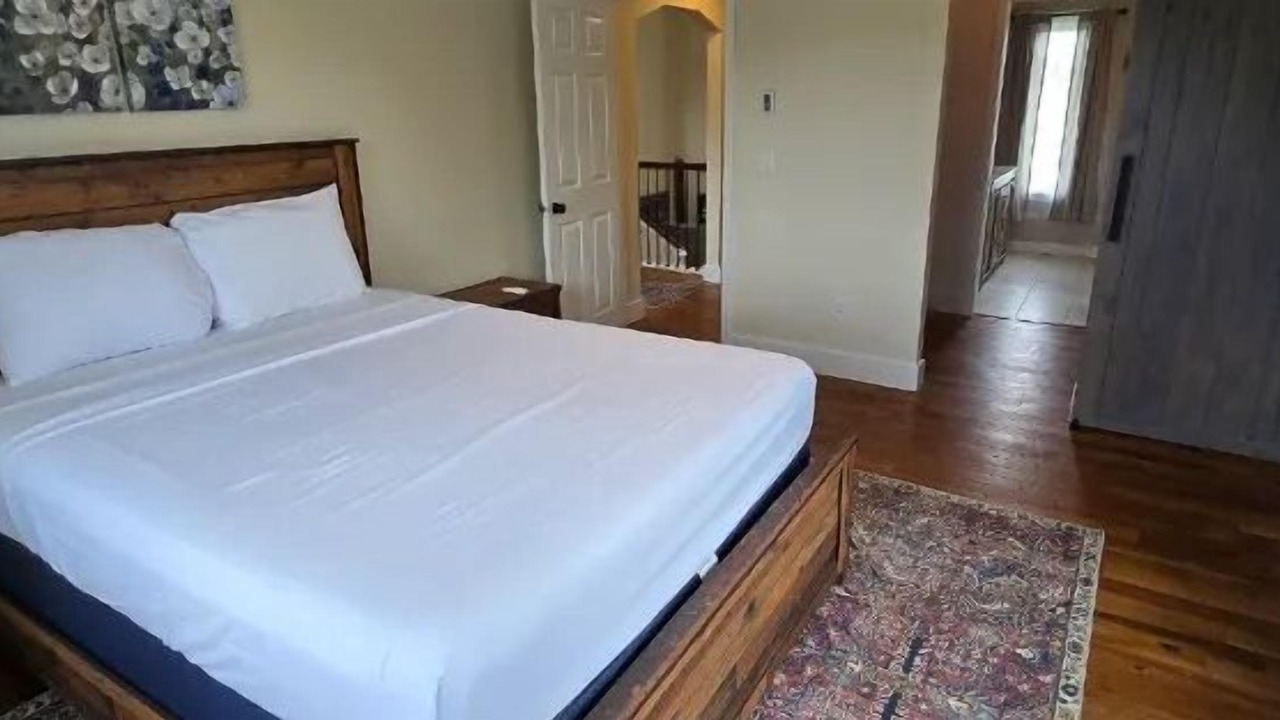 Photo of Bedroom in Custer