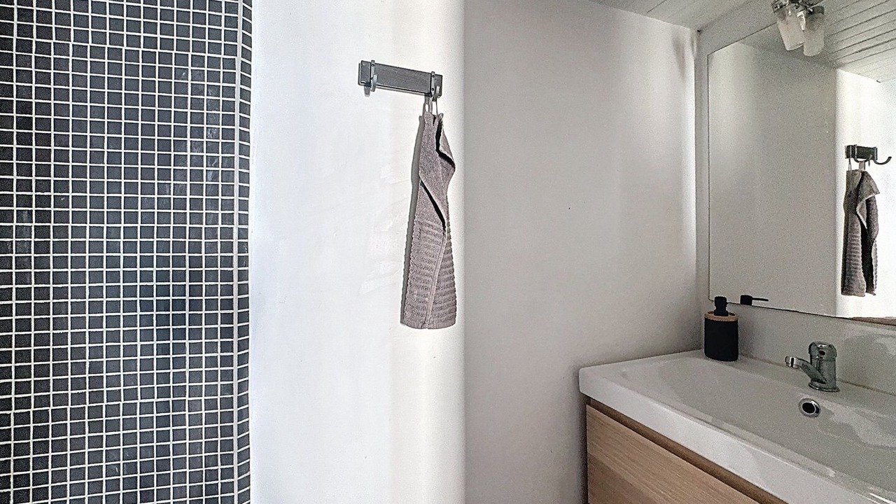 Photo of Bathroom in Gares