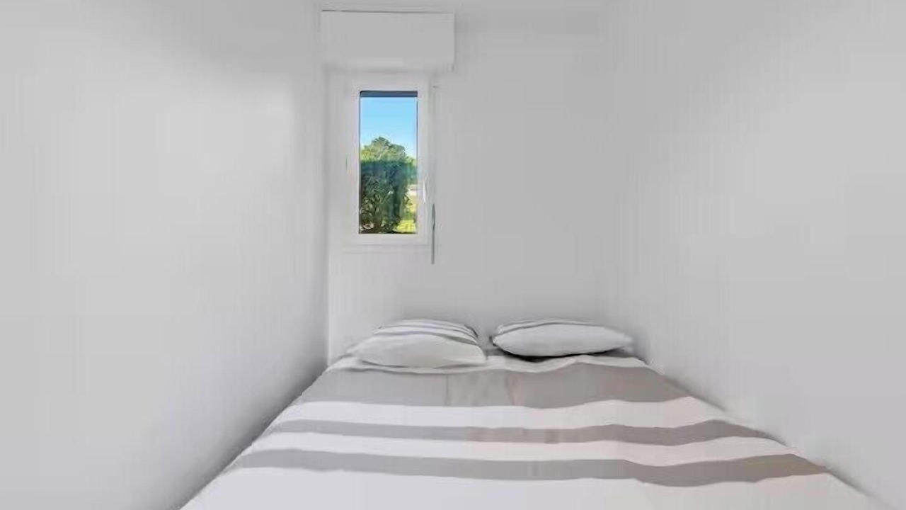 Photo of Bedroom in Clair Valon